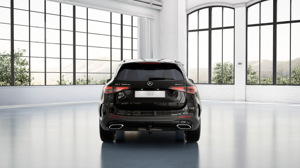 Mercedes-Benz GLC 300 2025