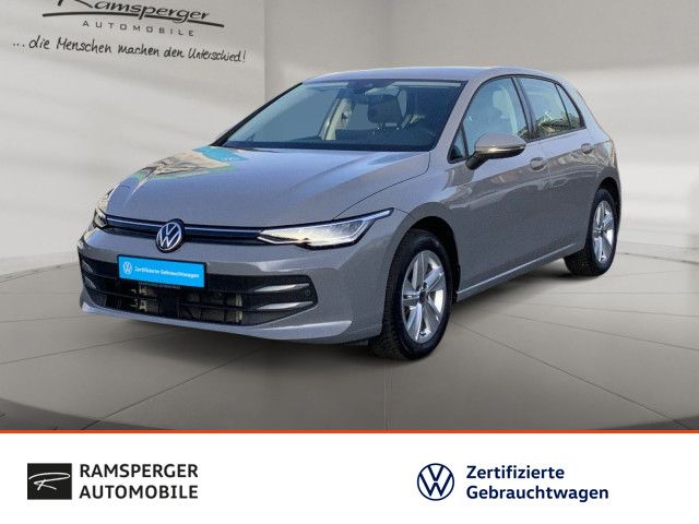 Volkswagen Golf 2024