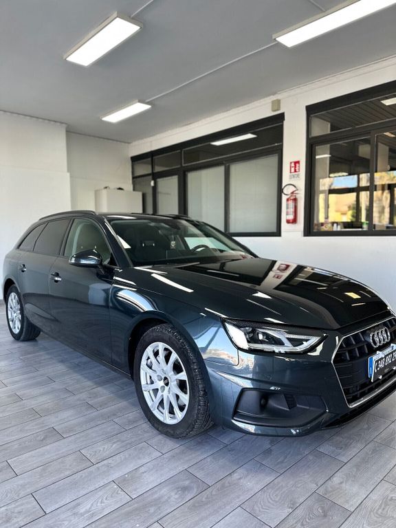Audi A4 2022