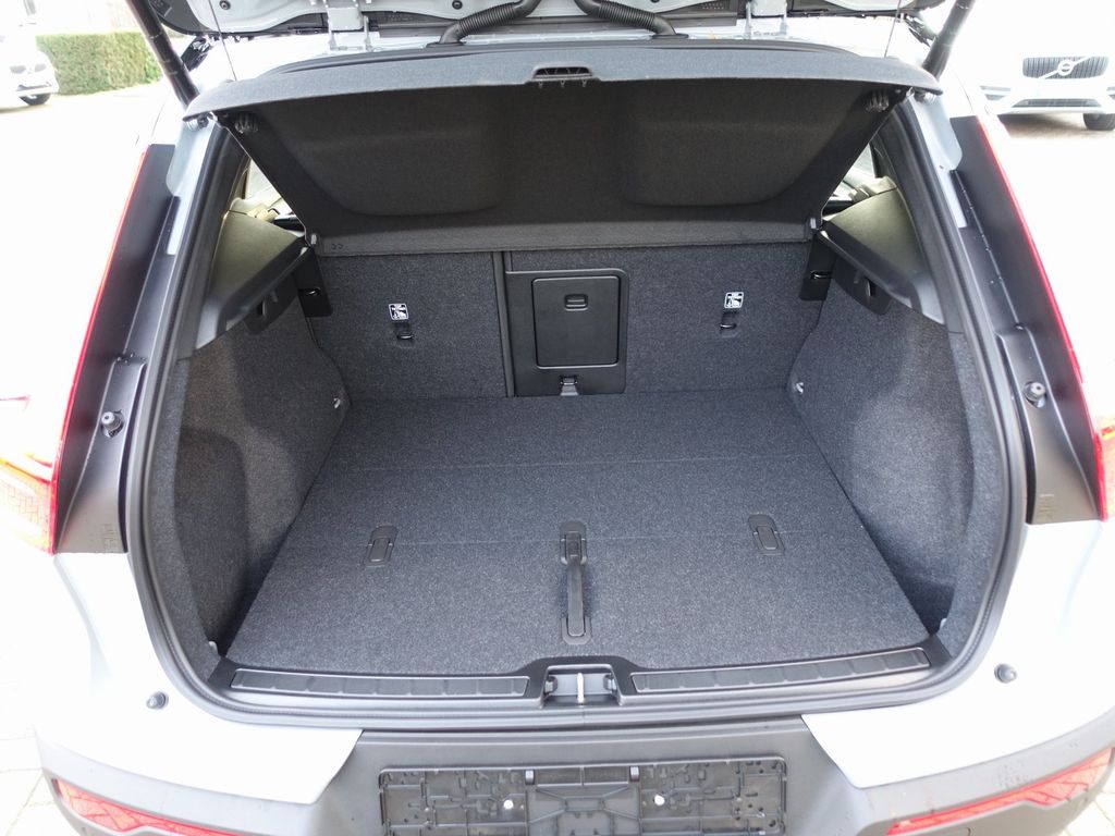 Volvo EX40