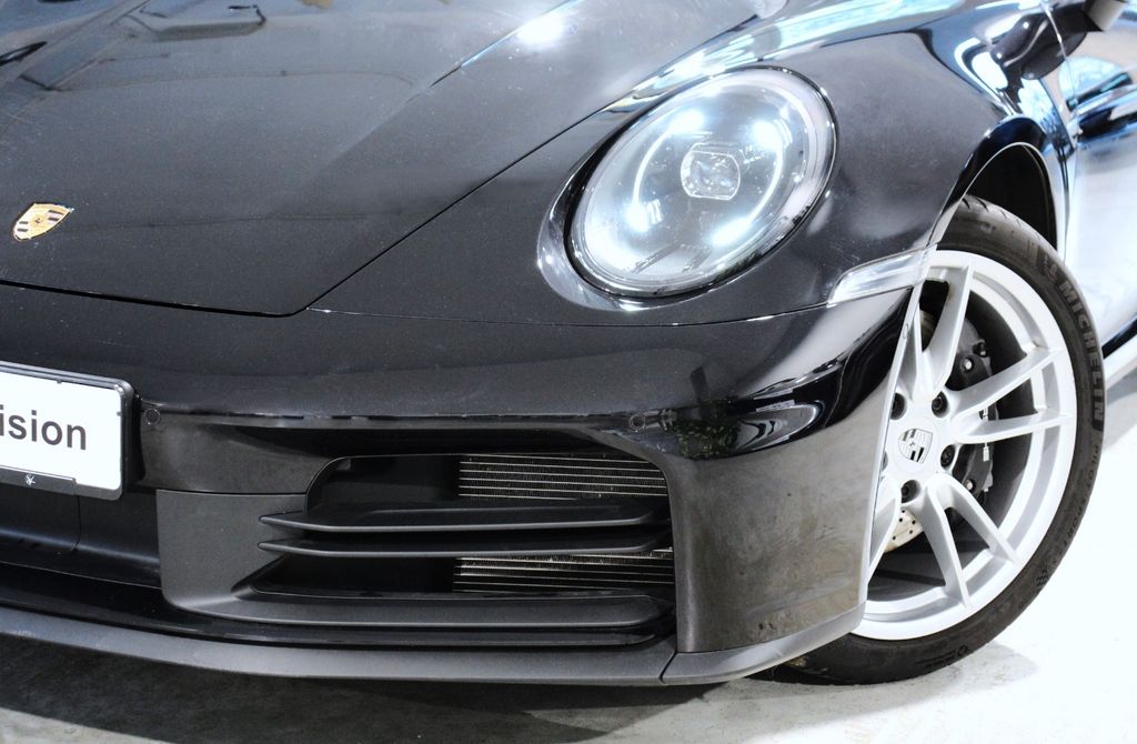 Porsche 992 2025