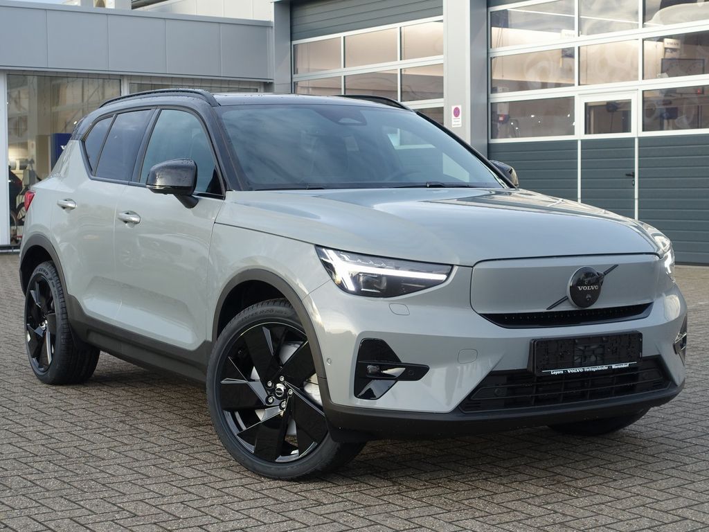 Volvo EX40