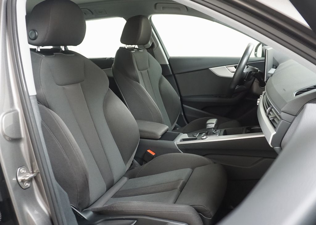 Audi A4 2021