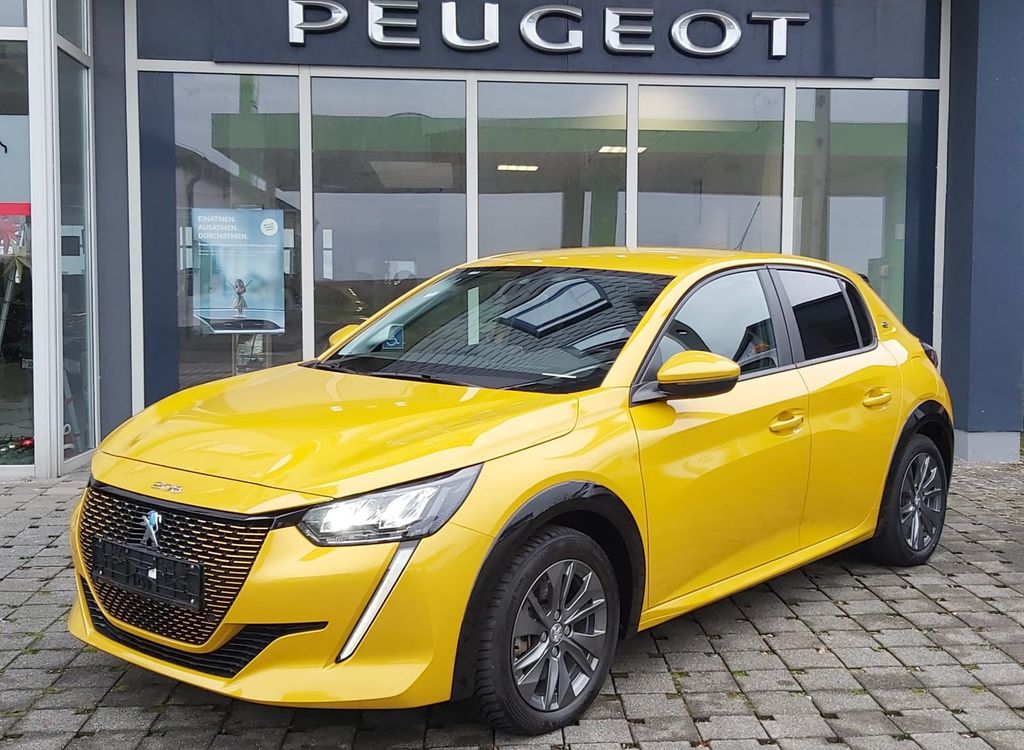 Peugeot 208 2021
