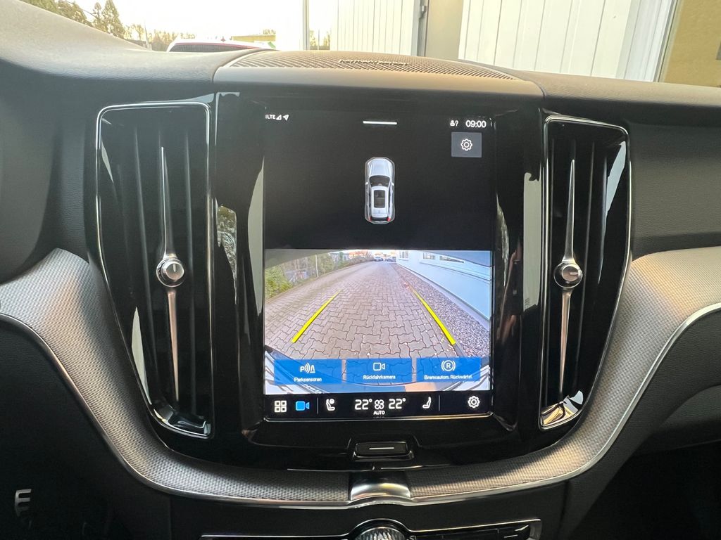 Volvo XC60 2022
