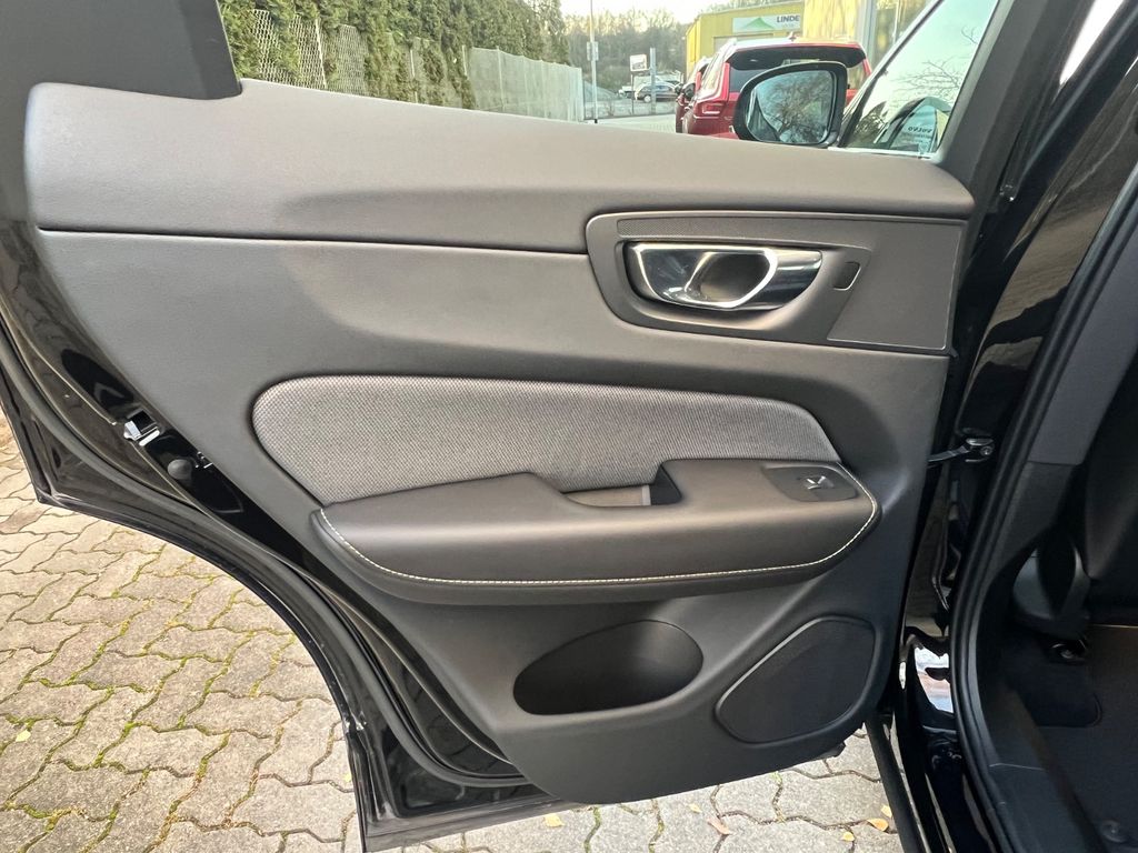 Volvo XC60 2022