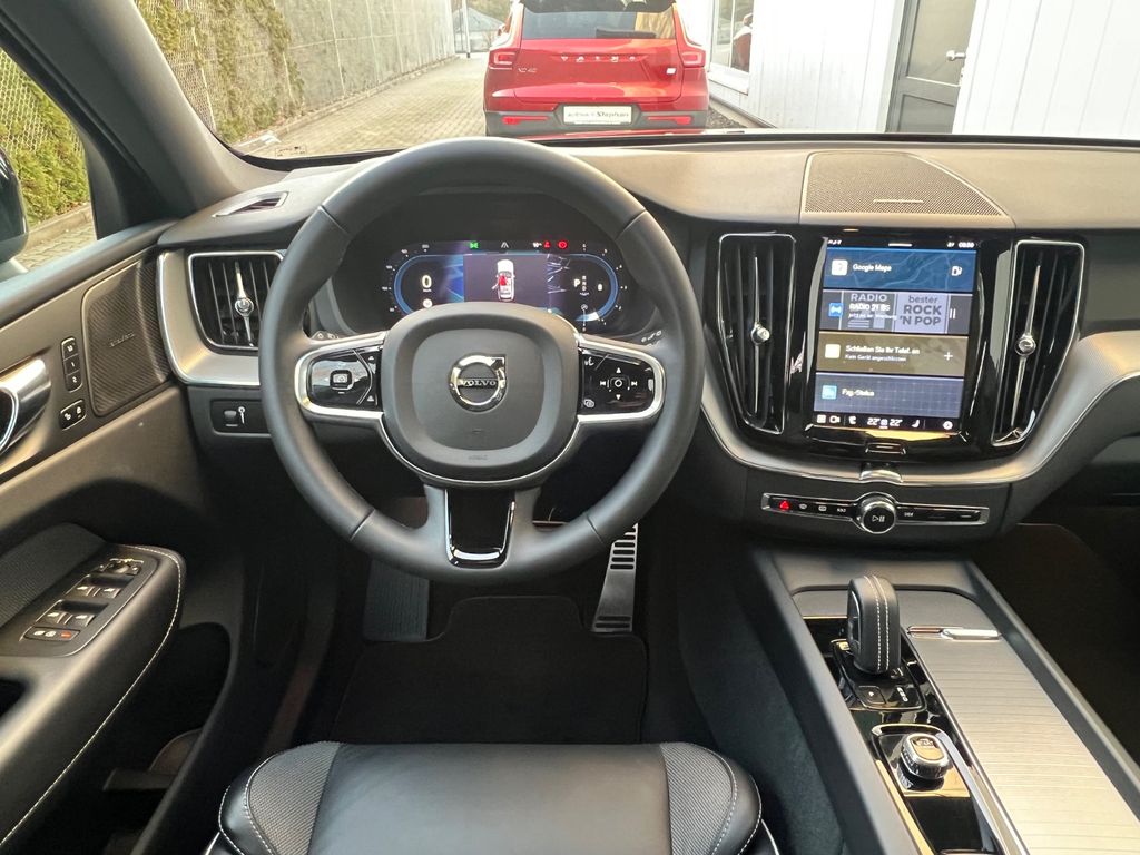 Volvo XC60 2022