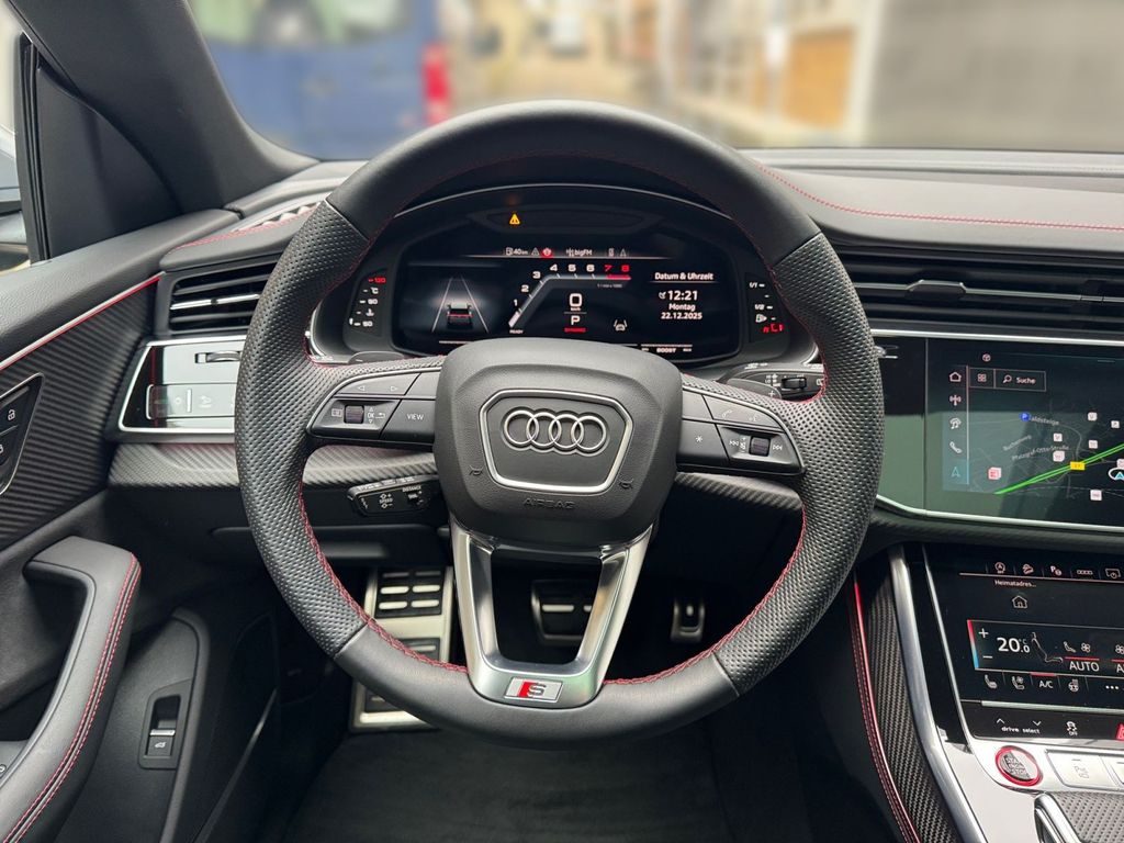 Audi SQ8 2024