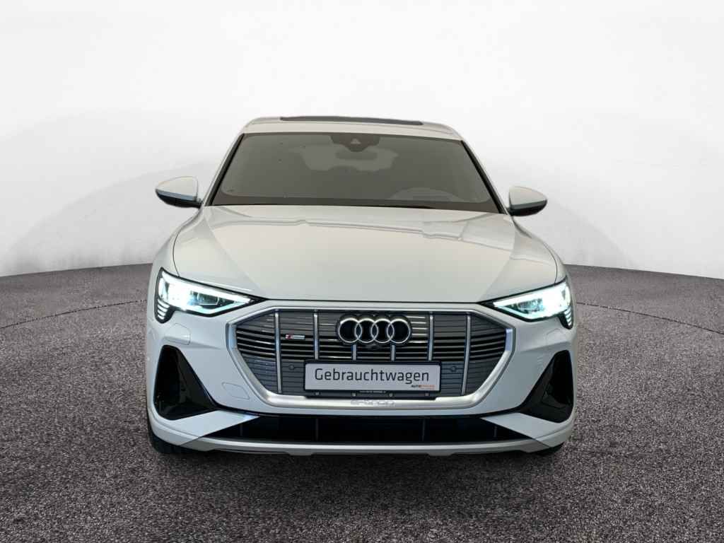 Audi e-tron 2022