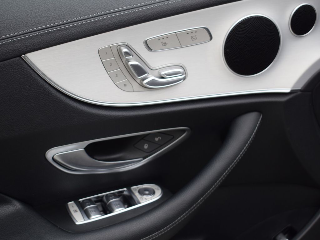 Mercedes-Benz E 200 2022