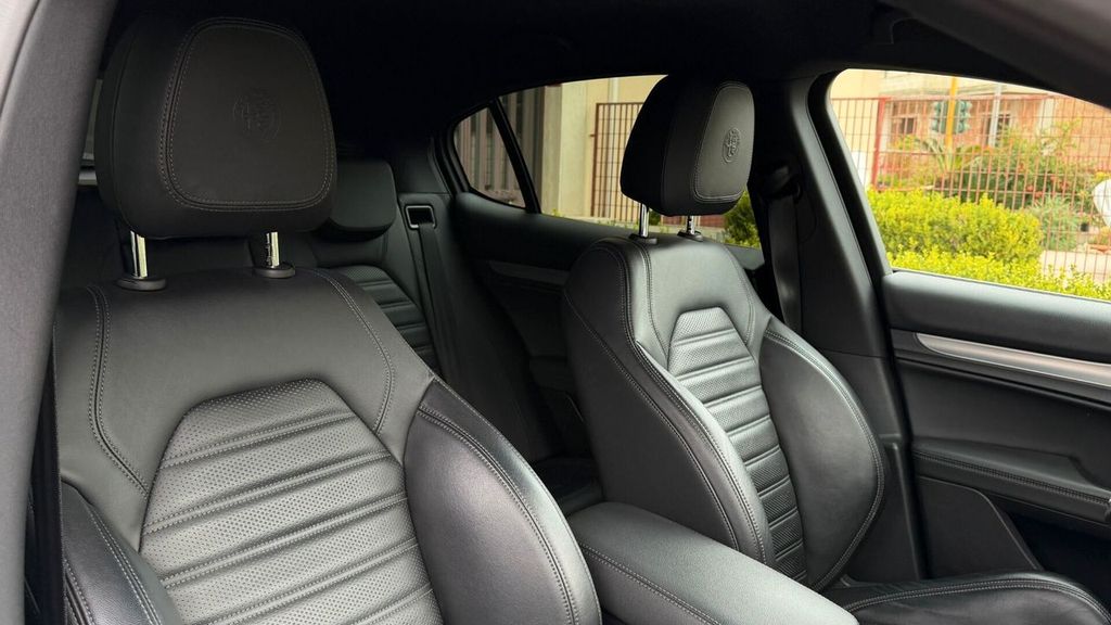 Alfa Romeo Stelvio 2022