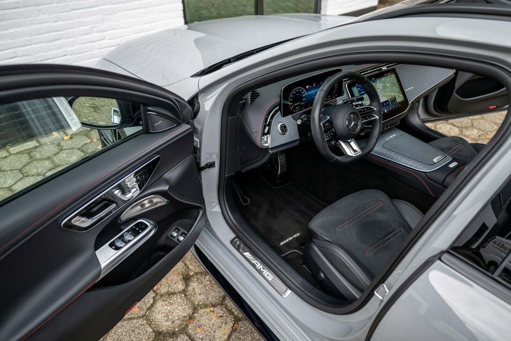 Mercedes-Benz E 53 AMG 2025