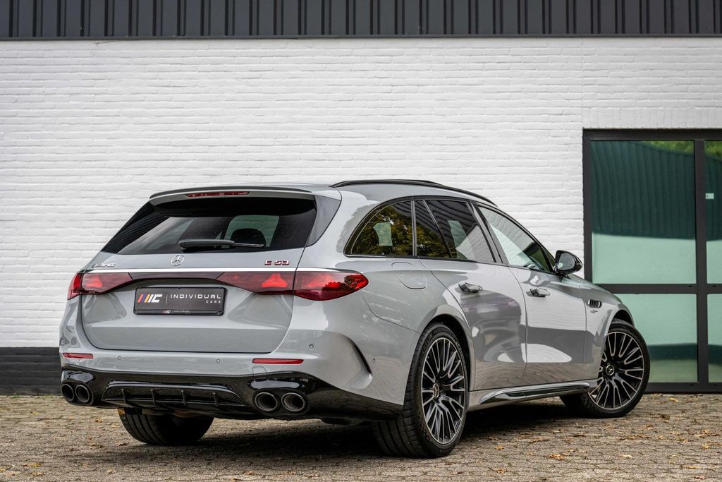Mercedes-Benz E 53 AMG 2025