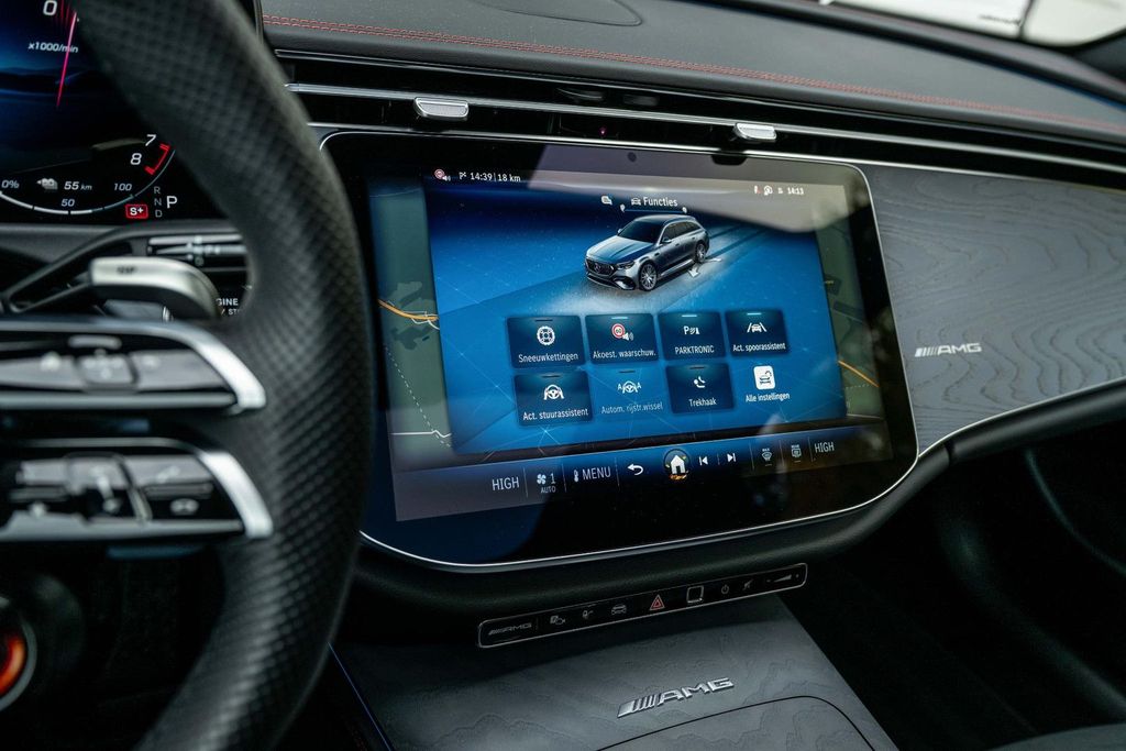 Mercedes-Benz E 53 AMG 2025