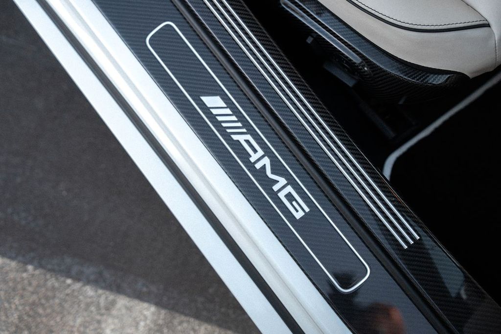 Mercedes-Benz SLS AMG 2012