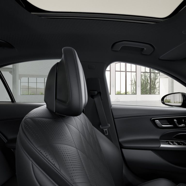 Mercedes-Benz E 300 2025