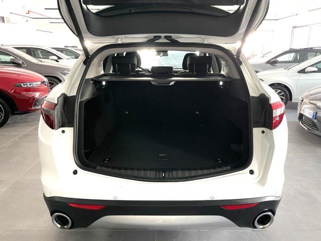 Alfa Romeo Stelvio 2020