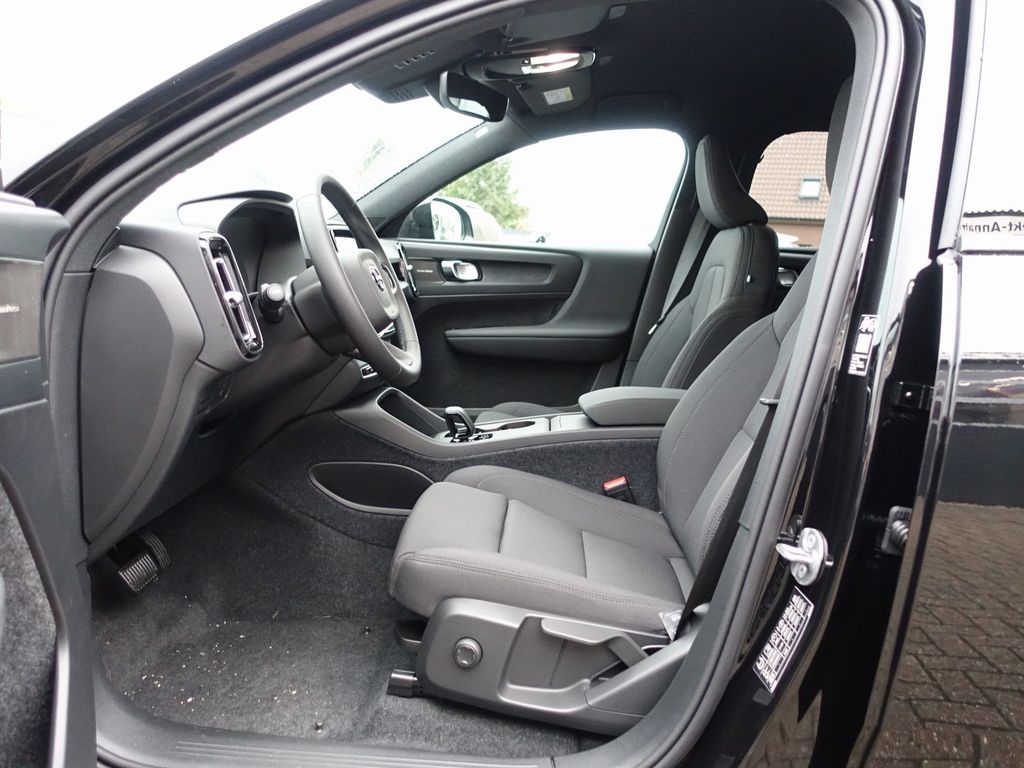 Volvo EX40