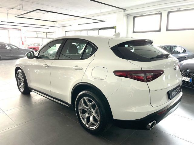 Alfa Romeo Stelvio 2020