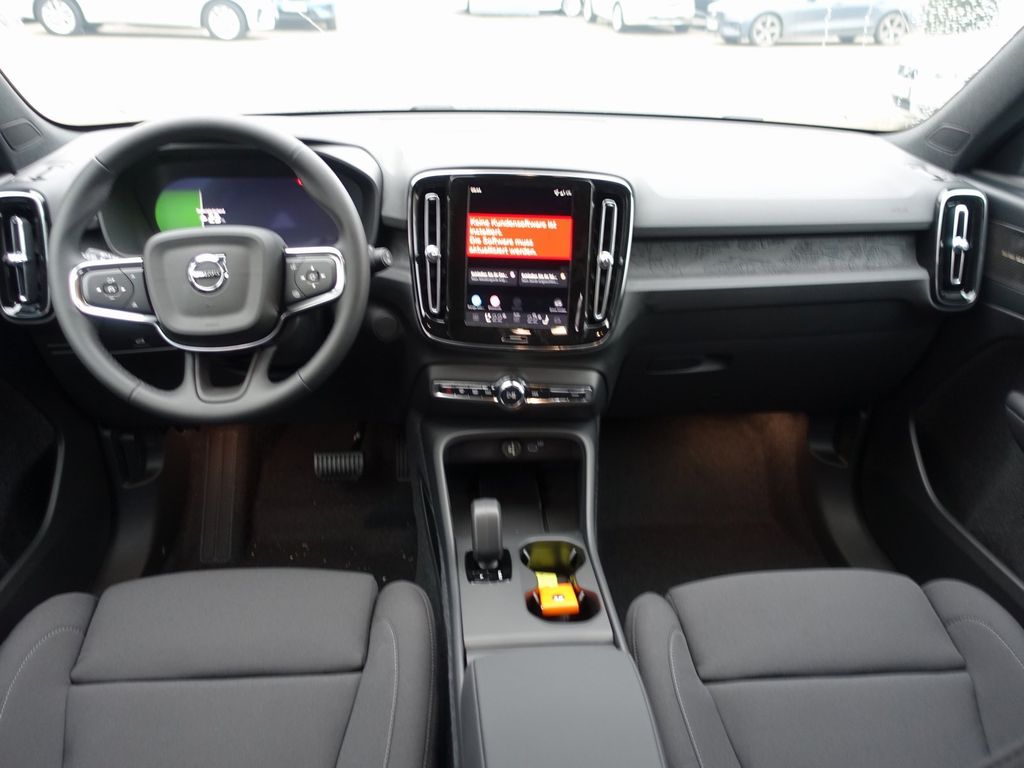 Volvo EX40