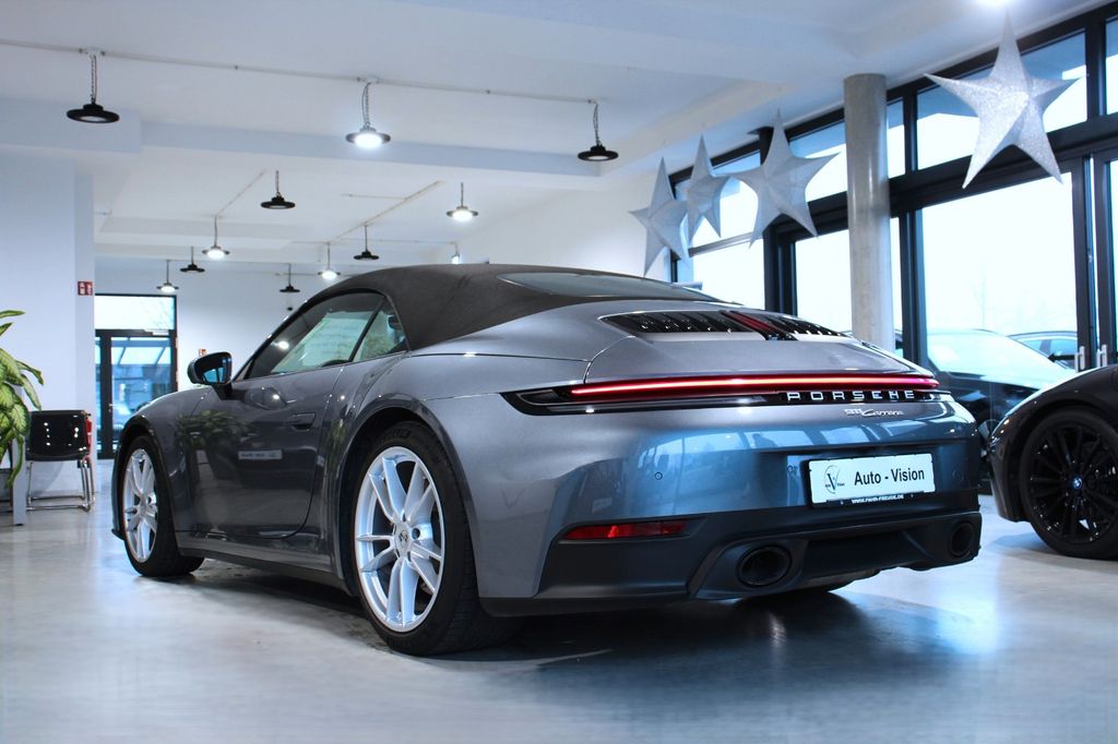 Porsche 992 2025