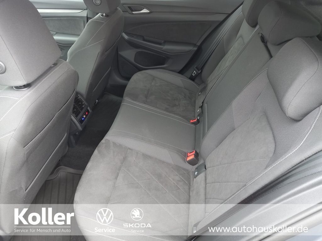 Volkswagen Golf 2024