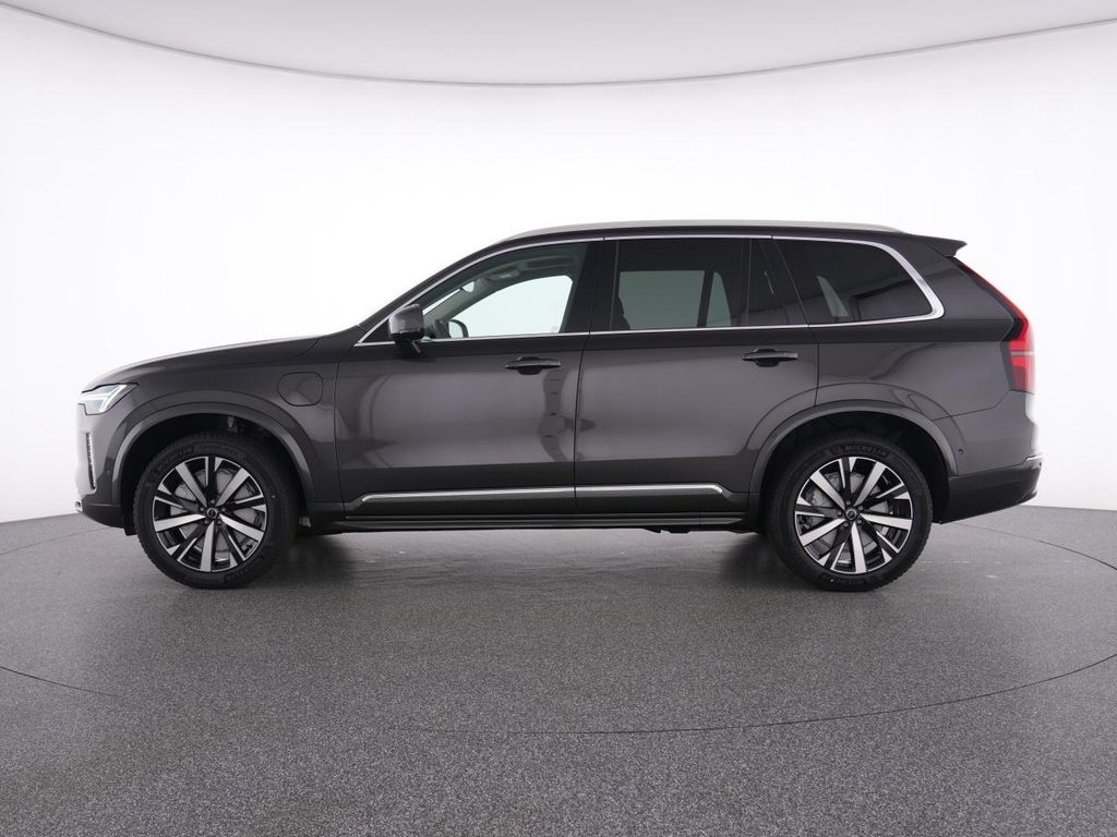 Volvo XC90 2025
