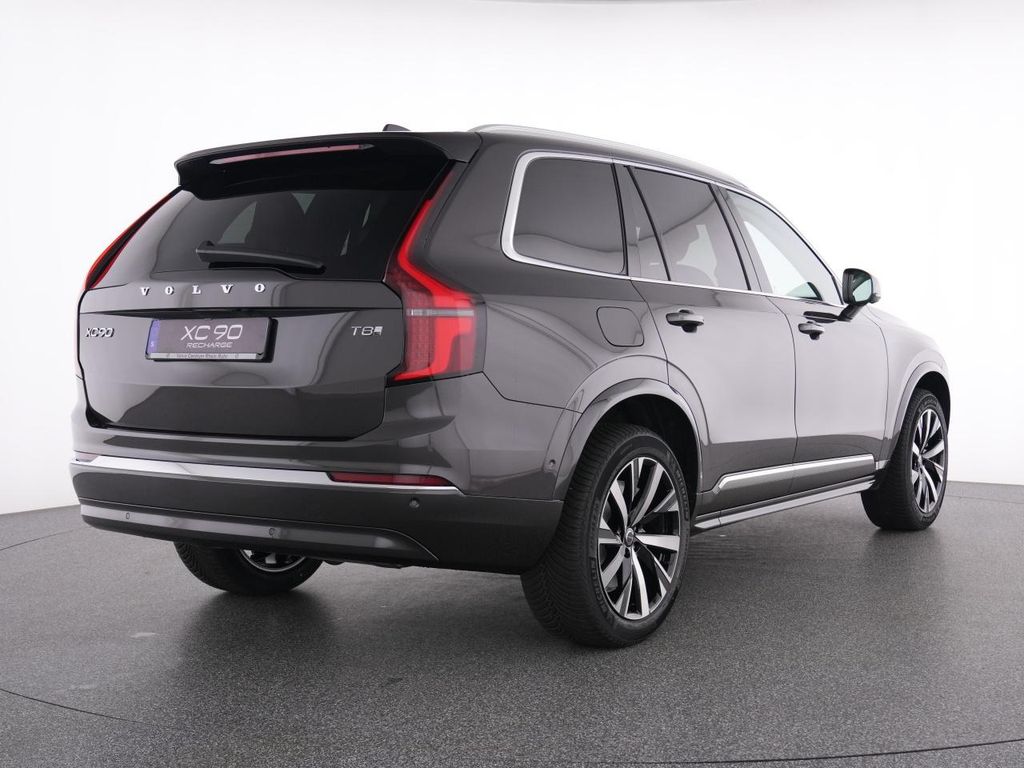 Volvo XC90 2025