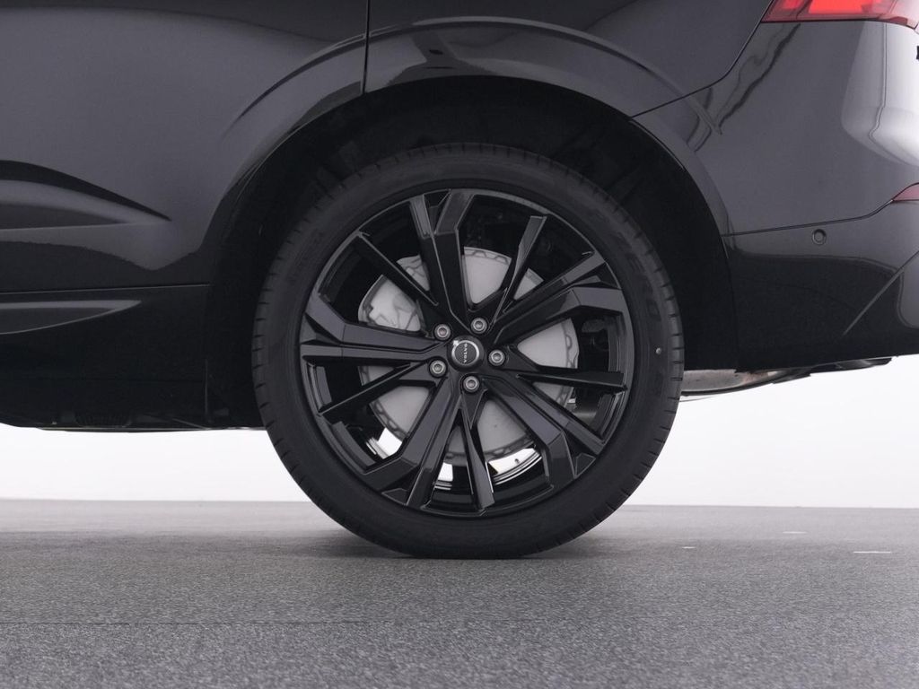 Volvo XC60 2025