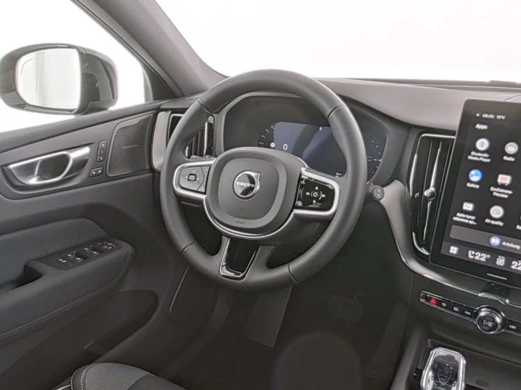 Volvo XC60 2025