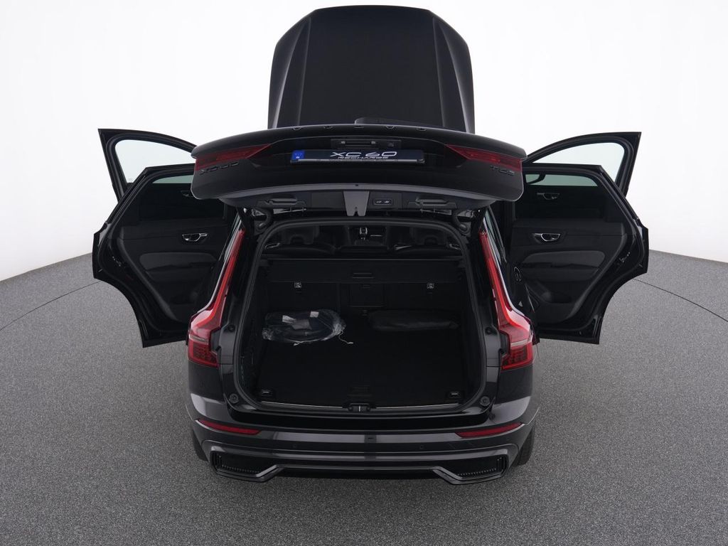 Volvo XC60 2025