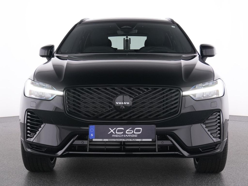 Volvo XC60 2025