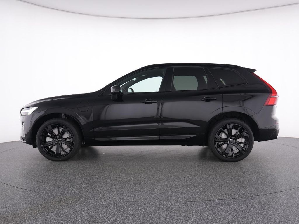 Volvo XC60 2025