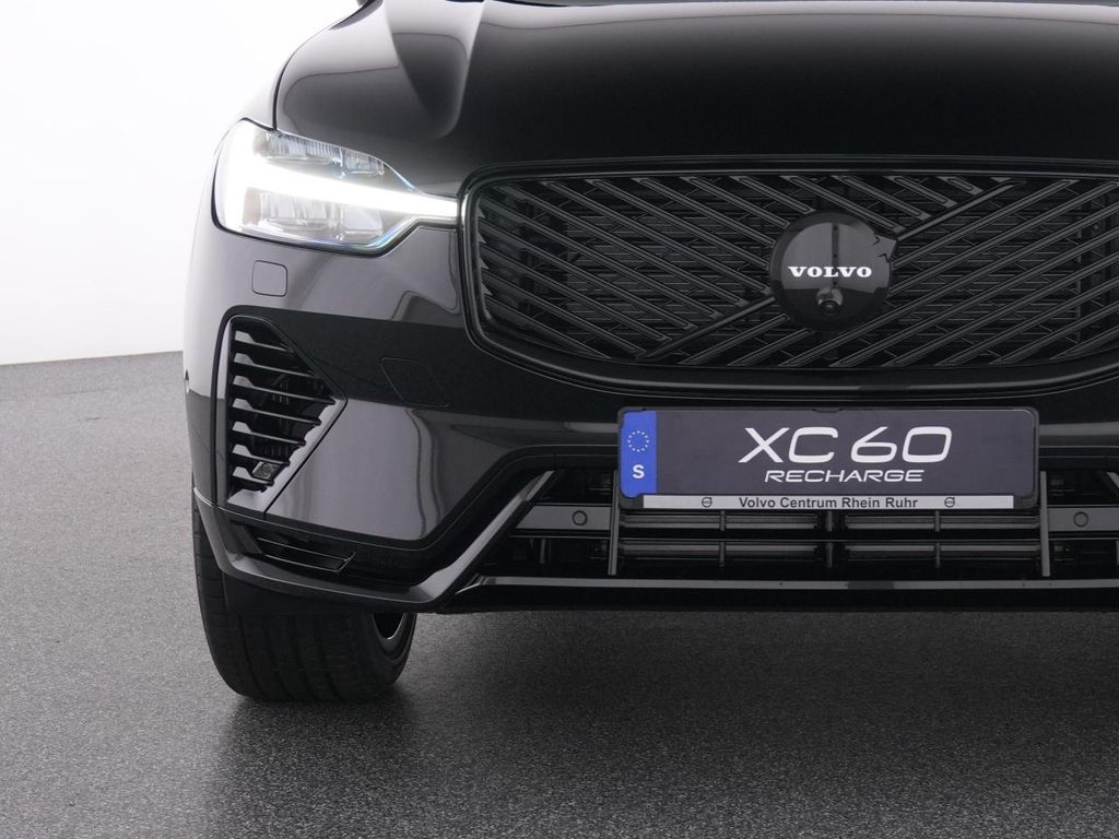 Volvo XC60 2025