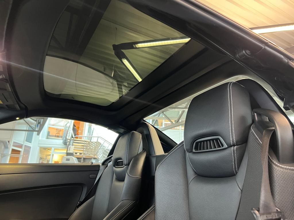 Mercedes-Benz SLC 200 2016