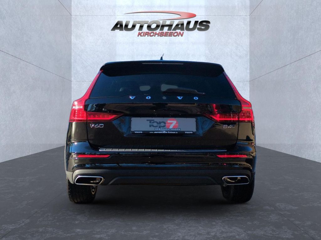 Volvo V60 Cross Country 2021