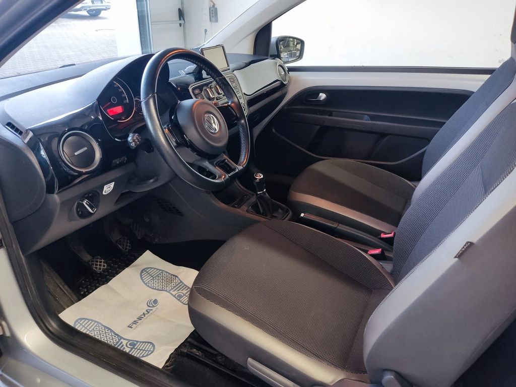 Volkswagen up! 2013