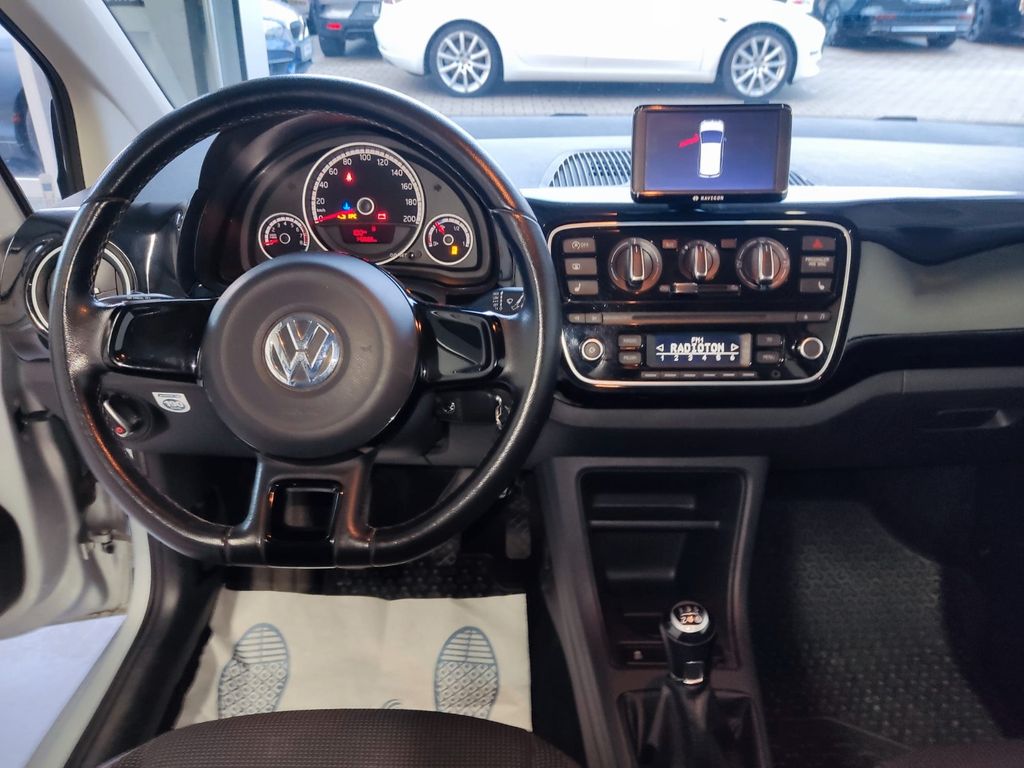 Volkswagen up! 2013