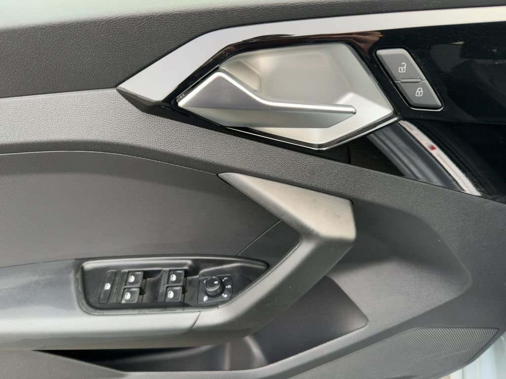 Audi A1 2025