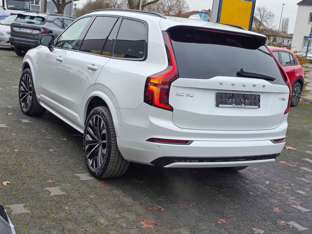 Volvo XC90 2025