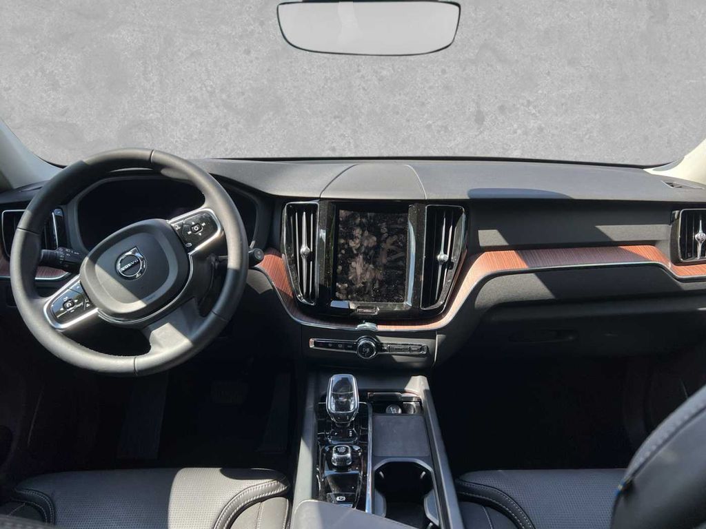 Volvo XC60 2024