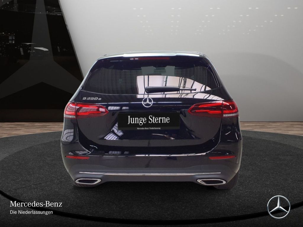 Mercedes-Benz B 250 2022