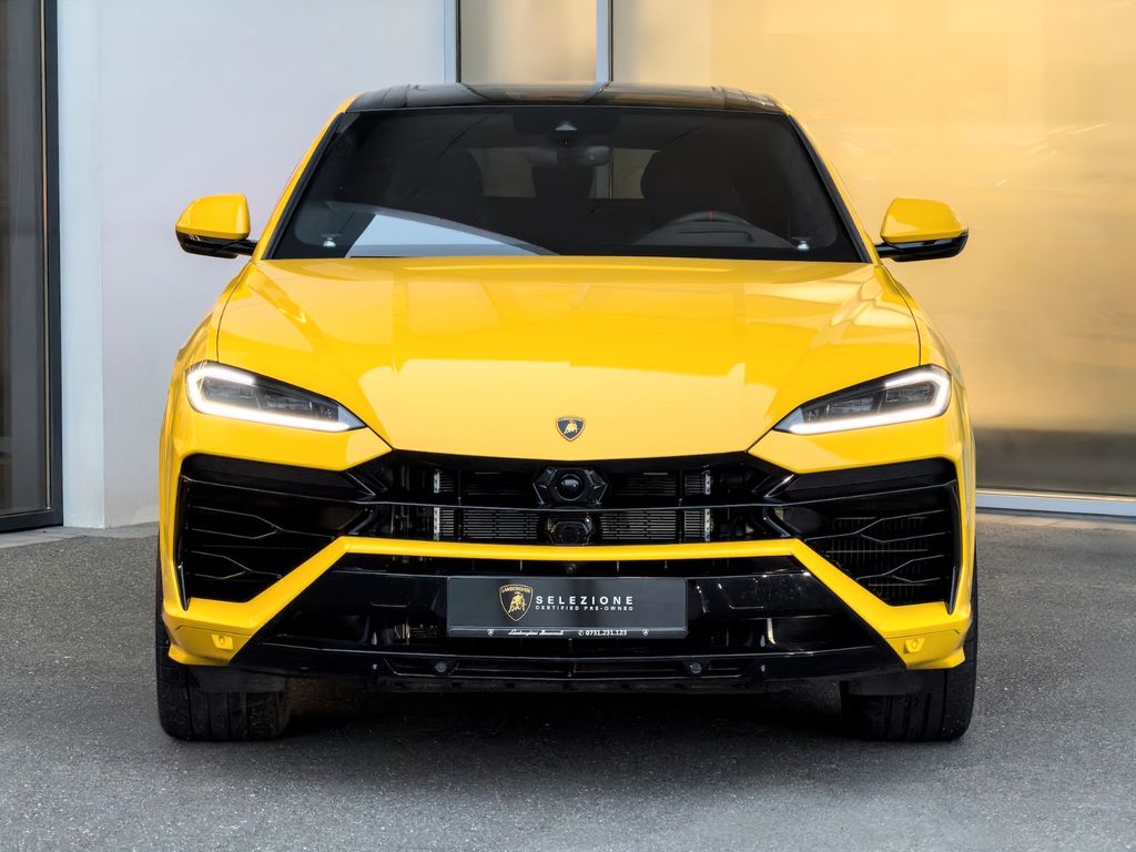 Lamborghini Urus 2025