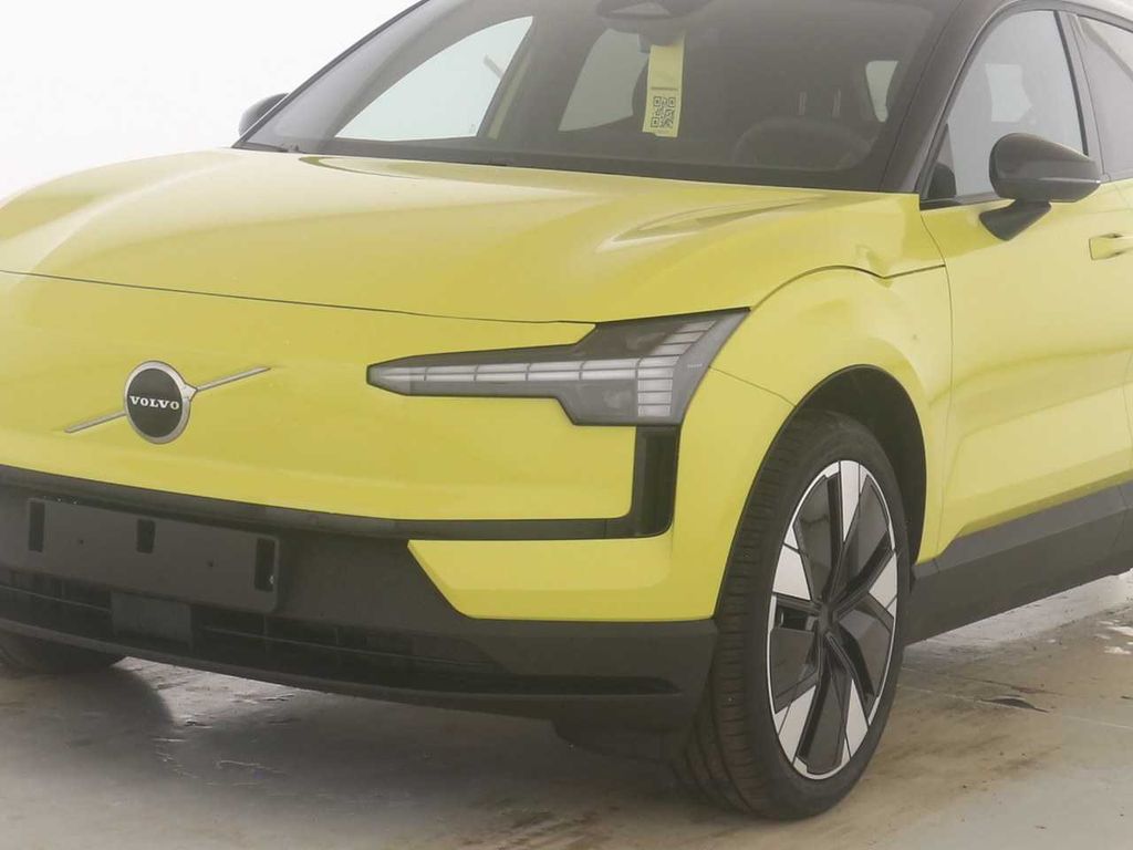 Volvo EX30 2025