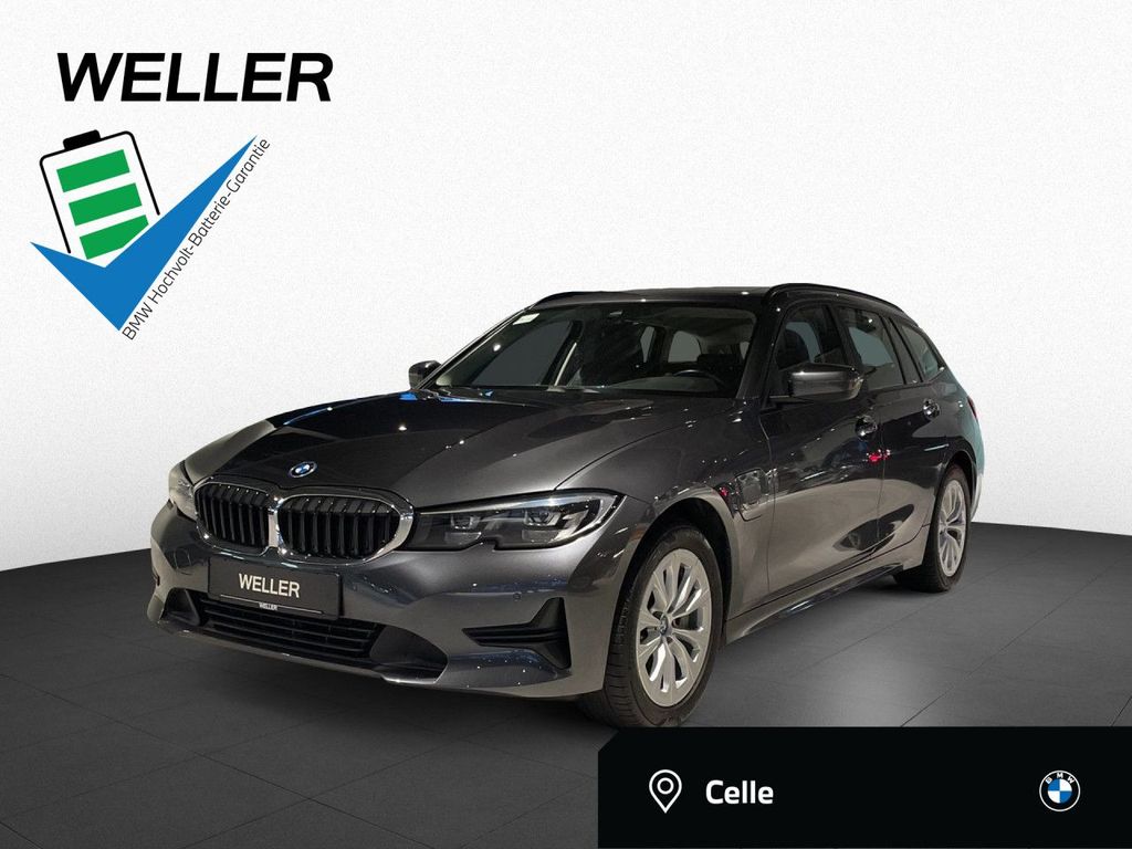 BMW 330 2021