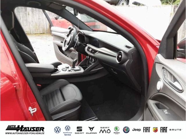 Alfa Romeo Stelvio 2023