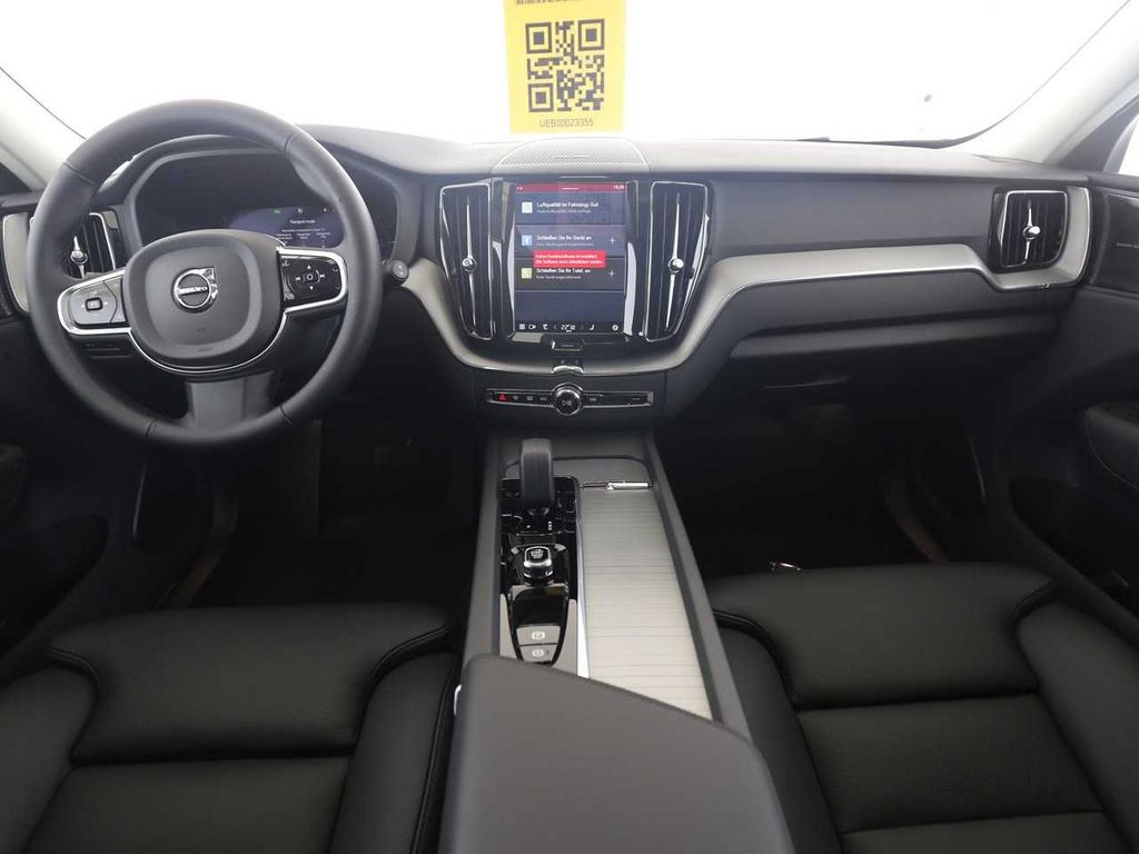 Volvo XC60 2025