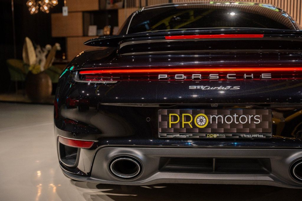 Porsche 992 2021