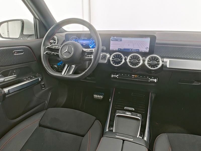 Mercedes-Benz EQB 2024