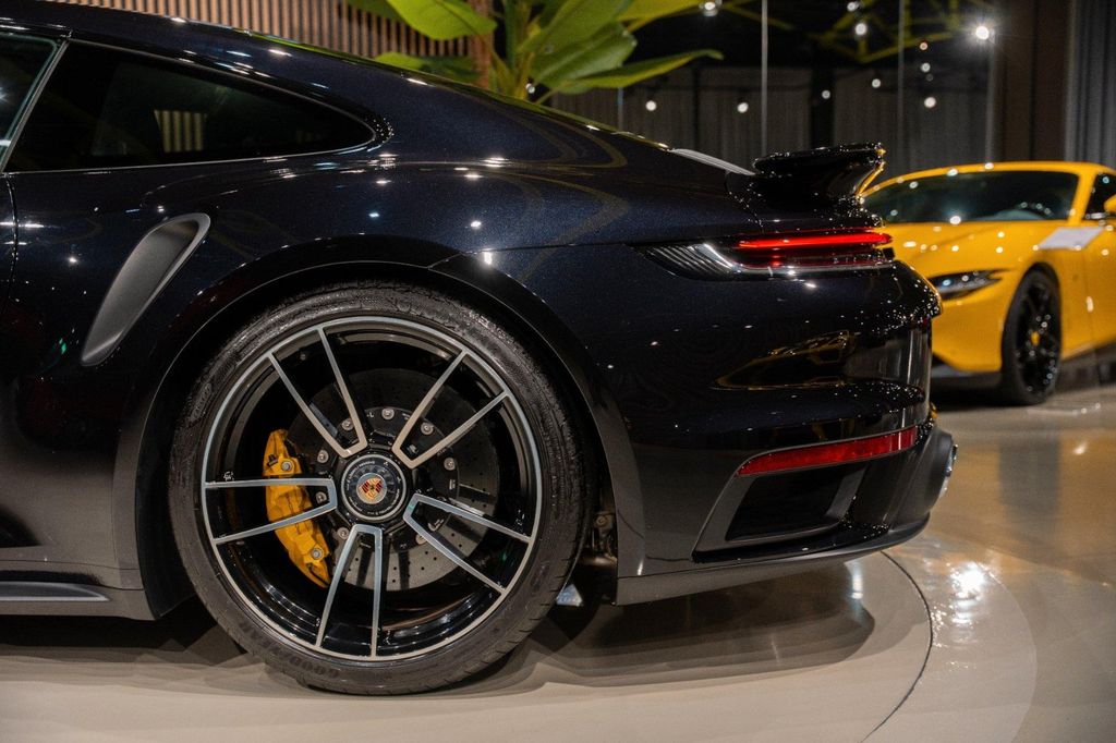 Porsche 992 2021